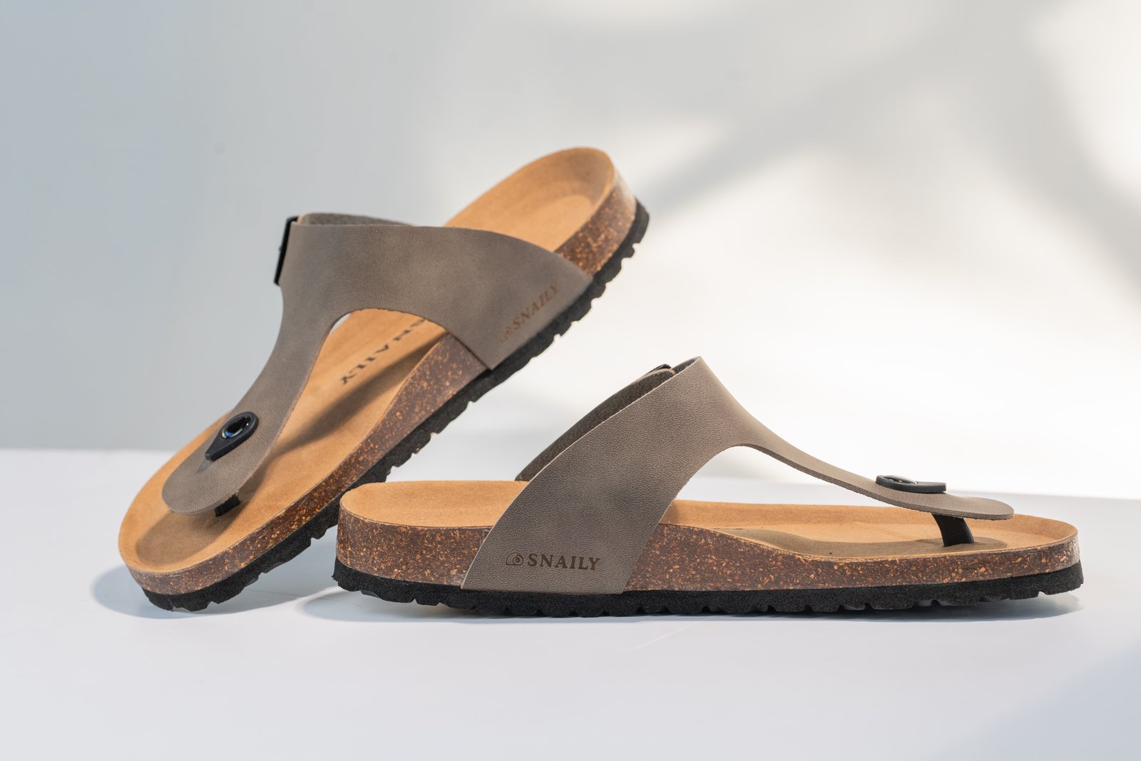 SNAILY SANDALS T-BUCKLE GREY - Image 4
